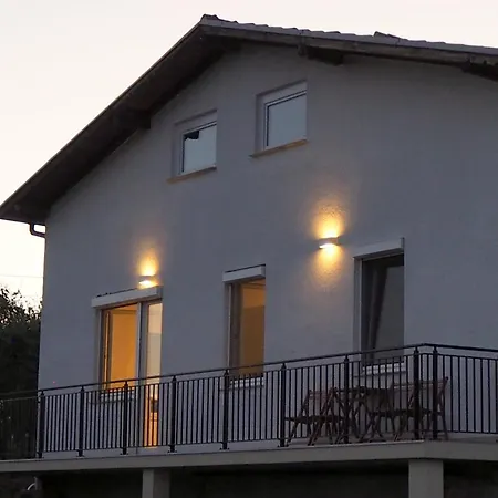 Apartma Zdenko * Изола