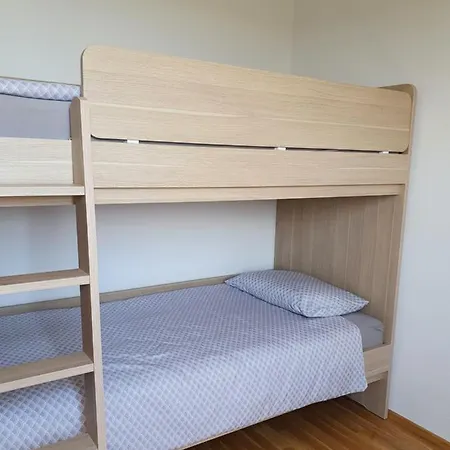 Apartma Zdenko Изола